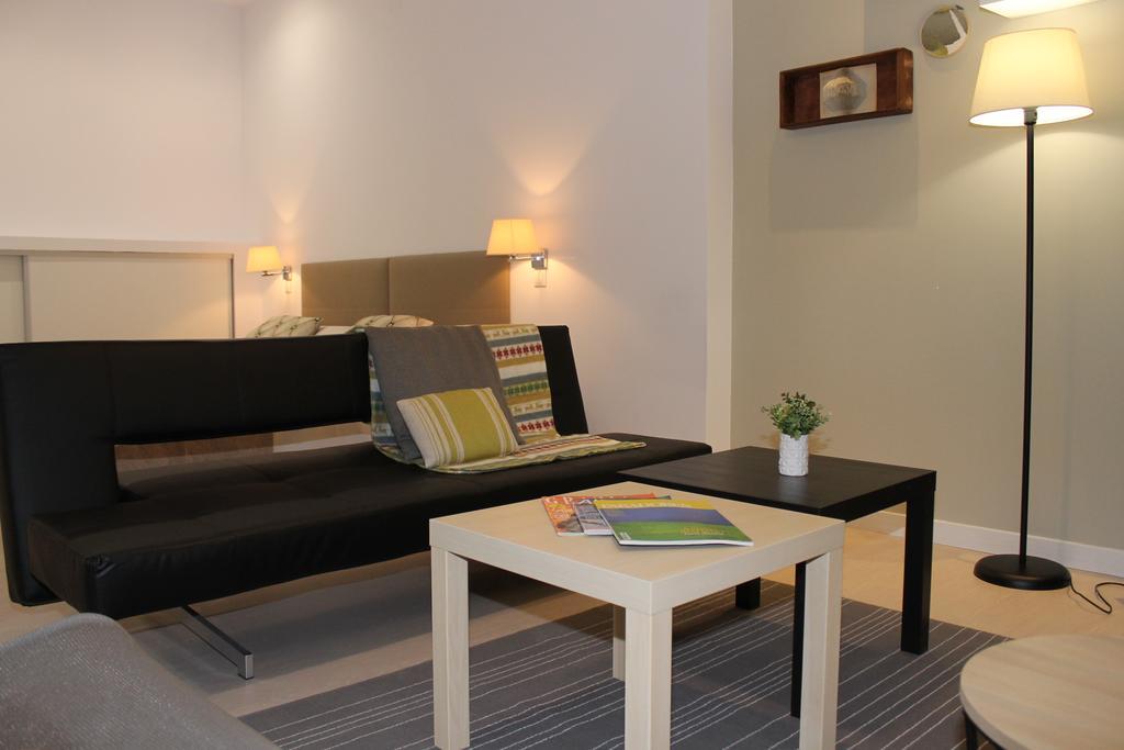 Apartamentos La Estacion M&S Αλμπαθέτε Δωμάτιο φωτογραφία
