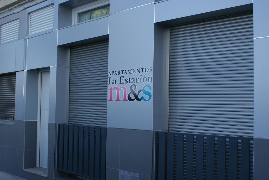 Apartamentos La Estacion M&S Αλμπαθέτε Εξωτερικό φωτογραφία