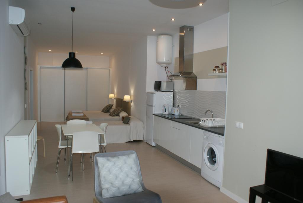 Apartamentos La Estacion M&S Αλμπαθέτε Εξωτερικό φωτογραφία